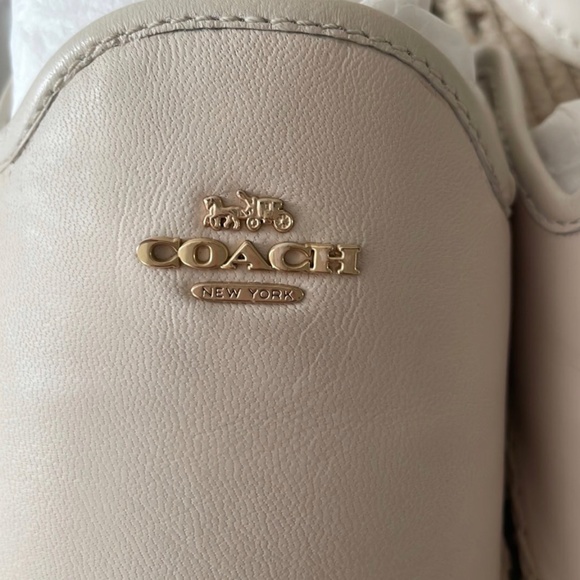 COPY - Coach slides - Picture 3 of 7